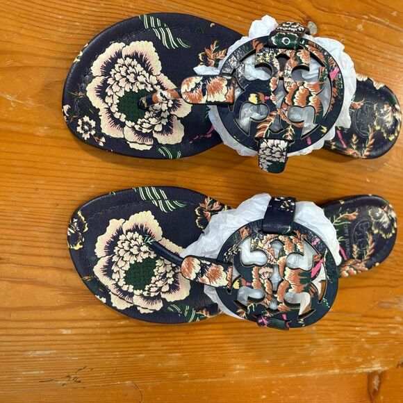 Tory Burch Miller Happy Times Navy Floral Sandals. Size 6M. NEW!! - Picture 3 of 9